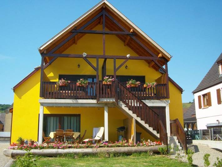 Appartement de vacances pour 4 personnes, avec Balcon et Terrasse ainsi que Jardin et Vue