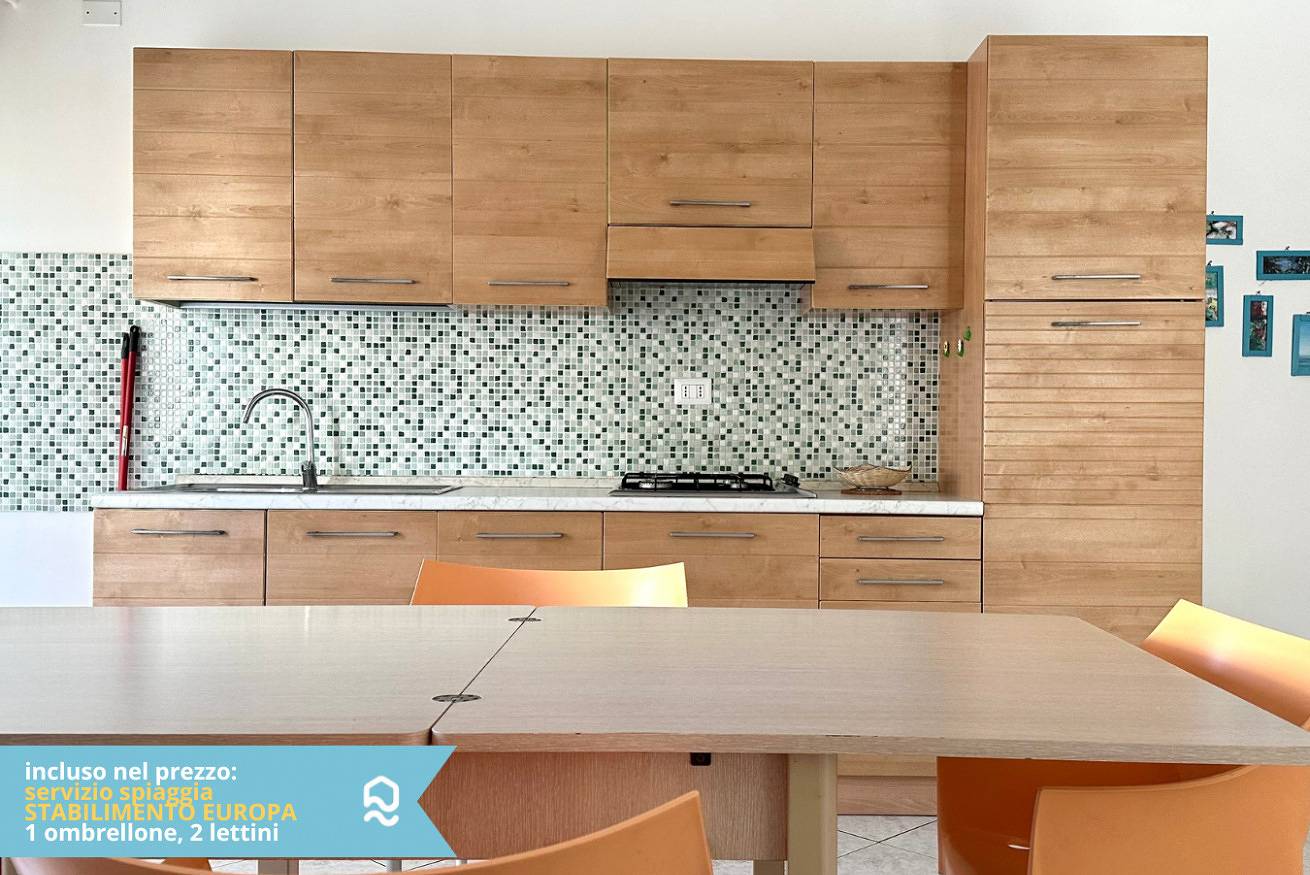 Apartamento entero, Rs320 - Marcelli, two-room apartment in seafront residence, beach included in Marcelli, Riviera del Conero