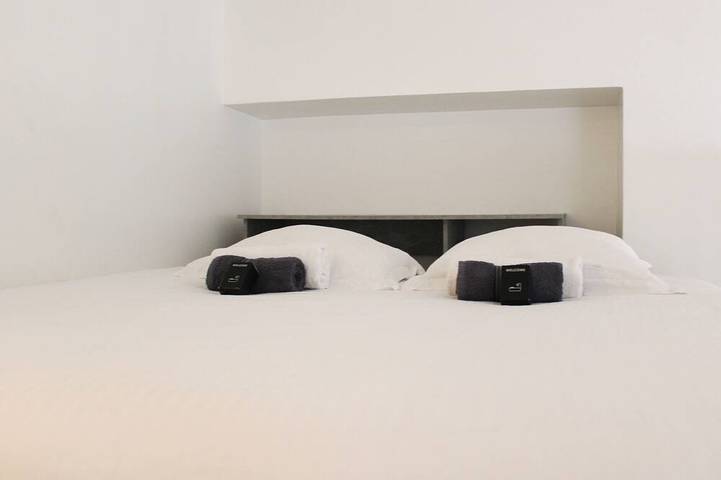 Entire apartment, Bright apartment with mezzanine in Asnières in Bois-Colombes, Hauts-de-Seine