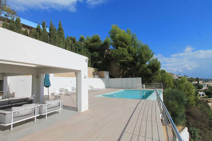 Chalet para 10 personas, con jardín además de terraza y jacuzzi en Marina Alta - 2