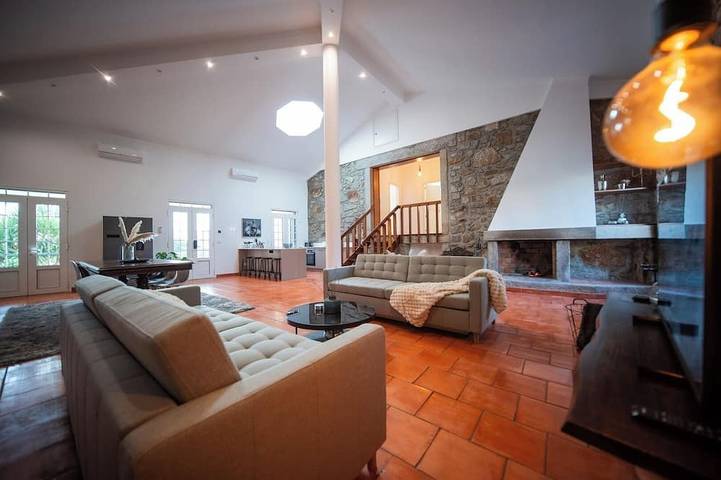 Casa rural para 6 personas, con terraza y jardín, Se admiten mascotas en Viana do Castelo