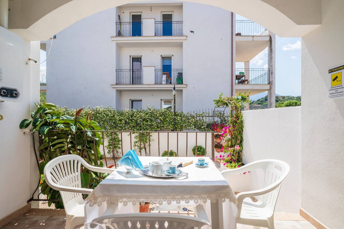 Maison de vacances Tricaraibi avec terrasse privée et climatisation in Tortolì, Province de Ogliastra