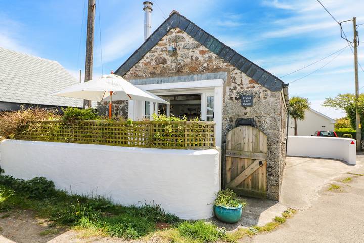 Holiday rental for 2 people in The Lizard Peninsula