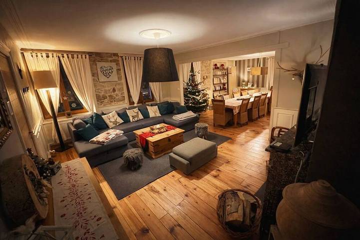 Holiday home for 14 people, with garden and terrace - 1