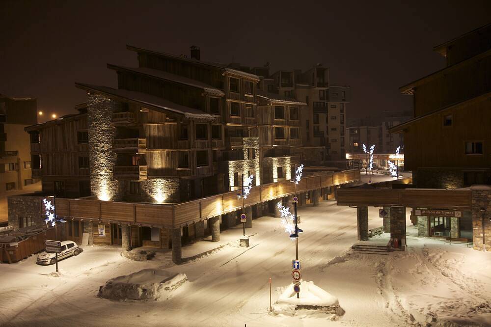 Apartamento entero, Apartamento de 4 estrellas, estilo chalet de 2 dormitorios, capacidad para 6 personas, en Val Claret, Tignes in Tignes, Parque Nacional de Vanoise