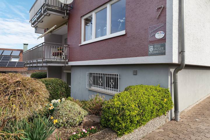 Ganze Wohnung, Ferienwohnung Landhaus" mit privater Terrasse, Gemeinschaftsgarten und Wi-Fi in Sasbach (Ortenau), Mittlerer Schwarzwald