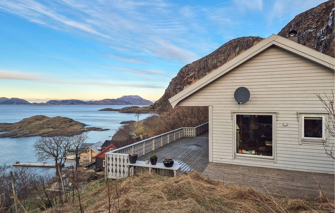Holiday home for 6 people with terrace in Flora