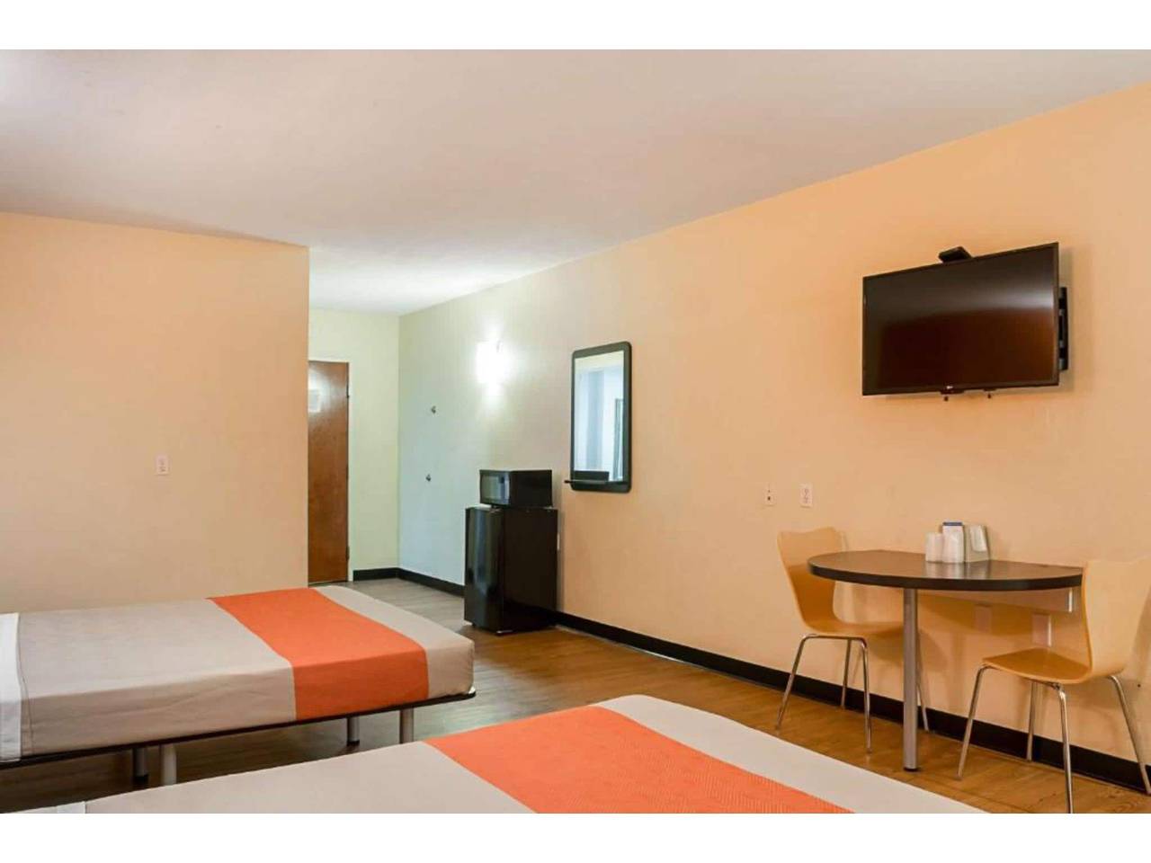 Apartamento entero, 2 camas|Ada|Ducha adapt.|No fum in New Orleans, Lake Pontchartrain