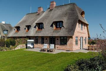 Ferienhaus für 6 Personen, mit Sauna und Terrasse sowie Garten in Archsum