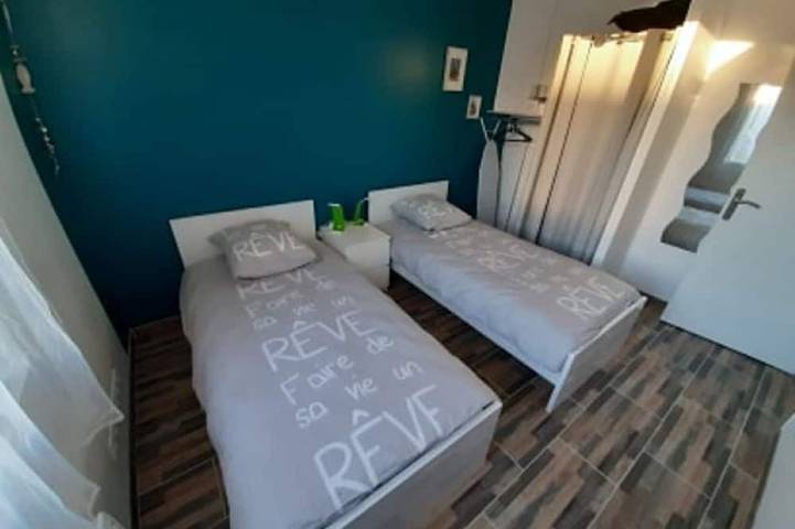 Location de vacances pour 4 personnes, avec terrasse et jardin dans Plage de Porspaul - 4