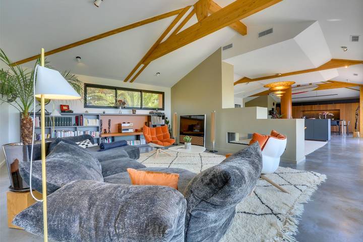 Villa pour 12 personnes, avec sauna ainsi que jardin et piscine au Pays basque - 2