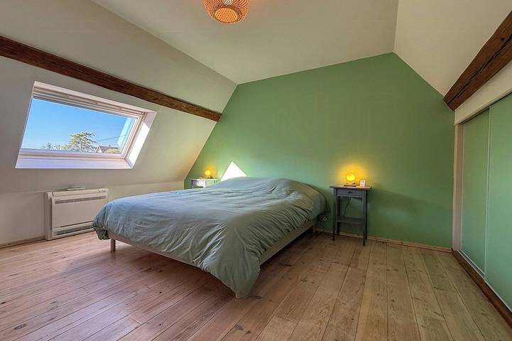 Location de vacances pour 7 personnes, avec jardin dans Ollé - 2