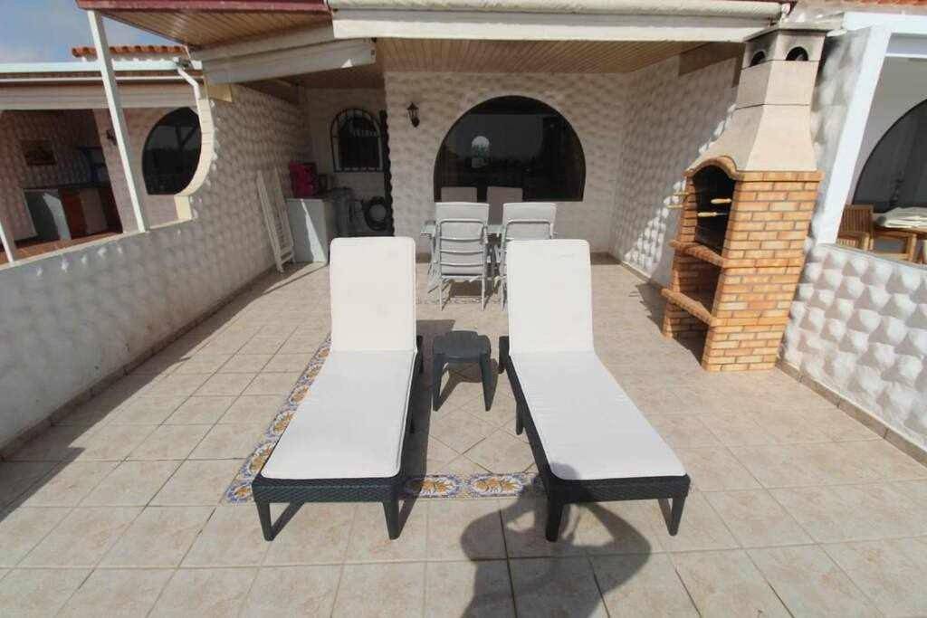 Bungalow con terraza vista al mar in Costa Calma, Pájara