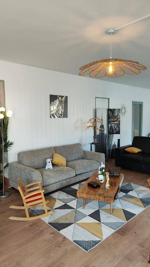 Appartement entier, One-Bedroom Apartment in Nançay, Sologne