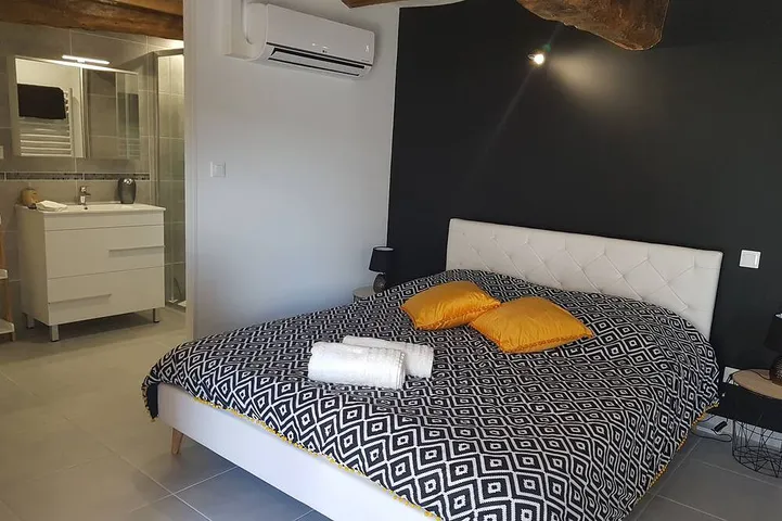 Maison de vacances pour 2 personnes, avec jardin et piscine - 1