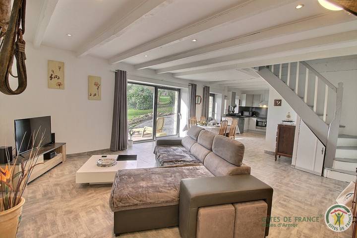 Gîte pour 4 personnes, avec jardin et terrasse, animaux acceptés - 1