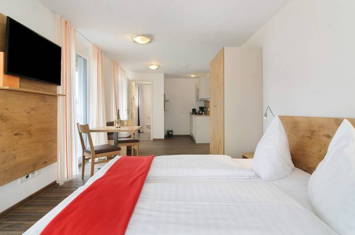 Hel lejlighed, Gästehaus Dickreiter – Apartment Type A, 28 sqm, for 1–2 Guests in Immenstaad, Immenstaad am Bodensee