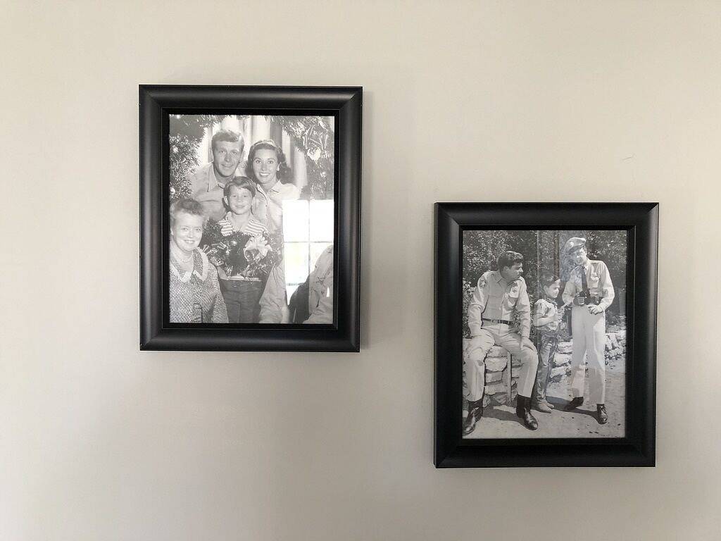 Mayberry’s Best! Peaceful, Bonus Room, Deck, Huge Yard, 5 min to downtown in Mount Airy, Surry County