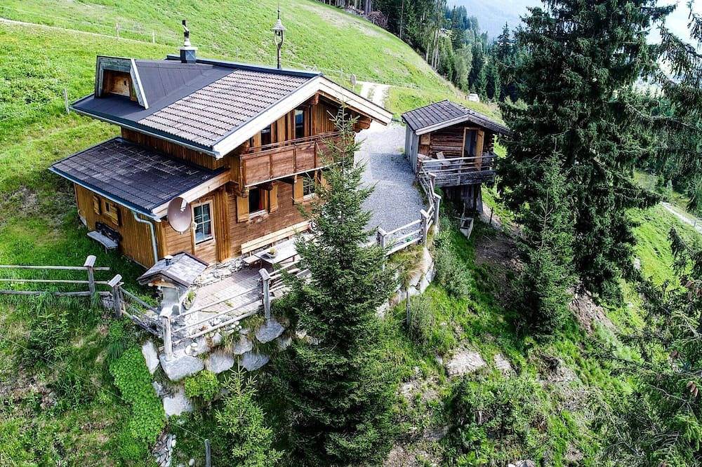 Hütte in Hollersbach nahe Kitzbühel Lift in Hollersbach im Pinzgau, Pinzgau