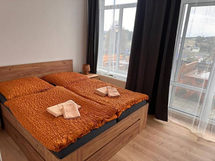 Ferienhaus für 2 Personen, mit Terrasse und Ausblick in Geyer - 3