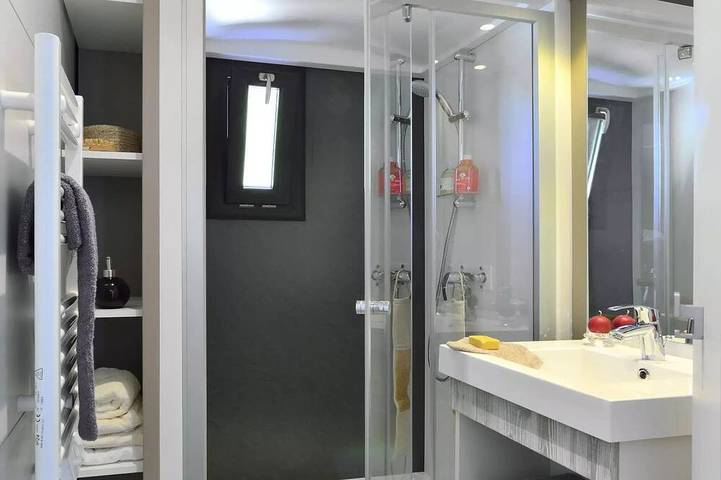 Gîte pour 5 personnes, avec terrasse à Châtillon (Jura) - 4