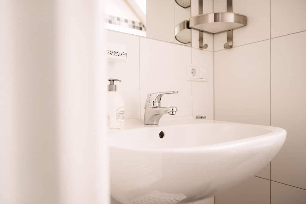 Luxus-Ferienhaus mit Sauna, Whirlpoolbadewanne, Kaminofen, möbl. Terrasse in Nordhorn, Landkreis Grafschaft Bentheim