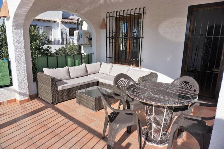 Casa rural para 6 personas, con Balcón y Terraza además de Jardín y Piscina en Pego - 4