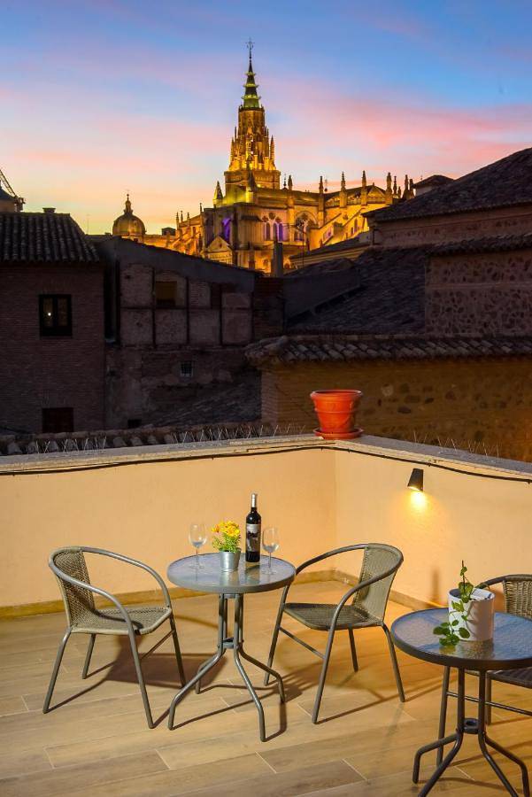 Ferienwohnung für 4 Personen, mit Terrasse und Ausblick - 1