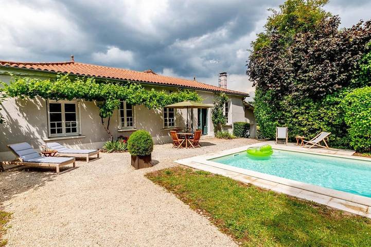 Cottage für 4 Personen, mit Garten und Pool - 1