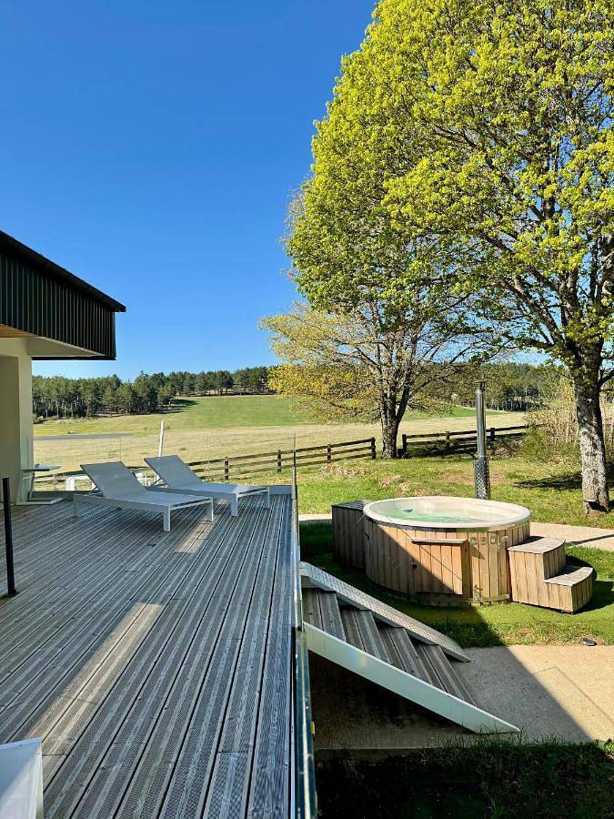 Apartamento de vacaciones para 2 personas, con jardín y vistas - 1
