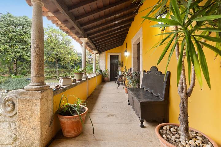 Country Home 'Quinta de San Antonio' with Pool, Mountain View & Wi-Fi in Fontoura, Viana do Castelo District