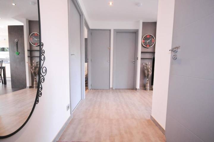 Gîte pour 4 personnes, avec balcon dans Casino Imperial Palace Annecy - 2