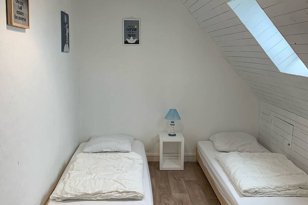Holiday home in Carantec center - 4 bedrooms - 120m2 in Carantec, Ceinture Dorée