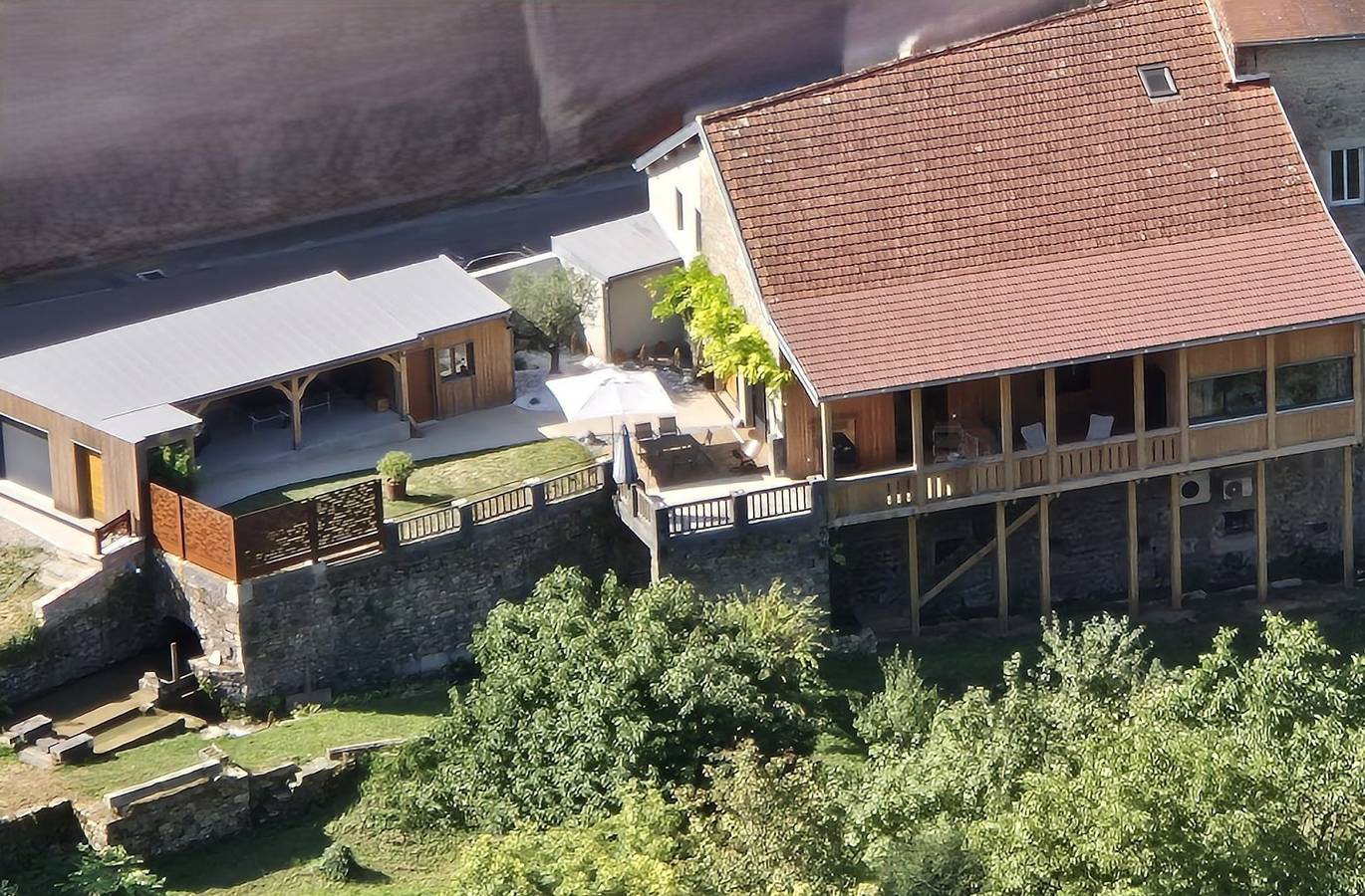 Gîte Les Ateliers du Moulin in Poligny, Jura