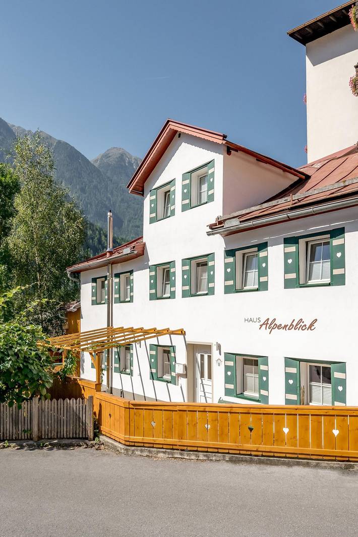 Ferienhaus für 6 Personen, mit Balkon - 1