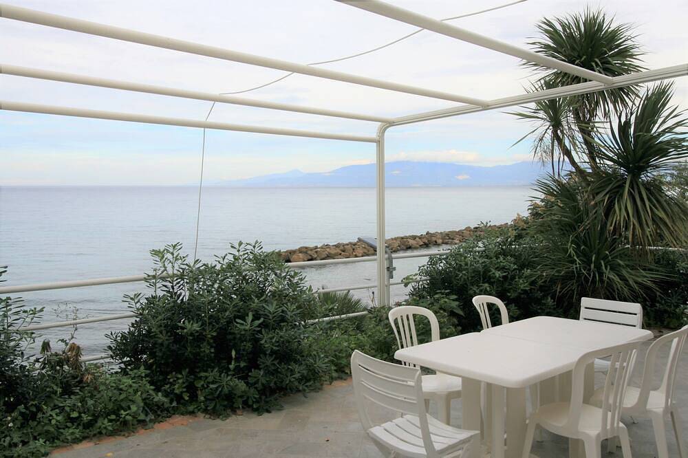 Ganze Wohnung, Villa Laura by the Sea - St in Pizzo, Vibo Valentia Provinz