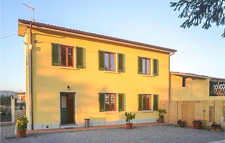 Appartamento per 6 persone, con Giardino e Piscina a Montecatini Terme