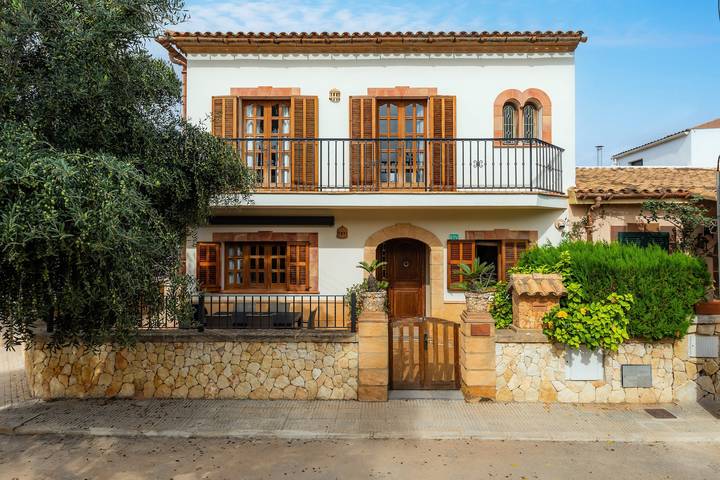 Ferienhaus für 6 Personen, mit Balkon und Garten in Manacor