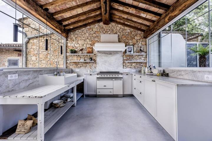 Location de vacances pour 4 personnes, avec piscine ainsi que jardin et jacuzzi, animaux acceptés à Aubussargues - 4