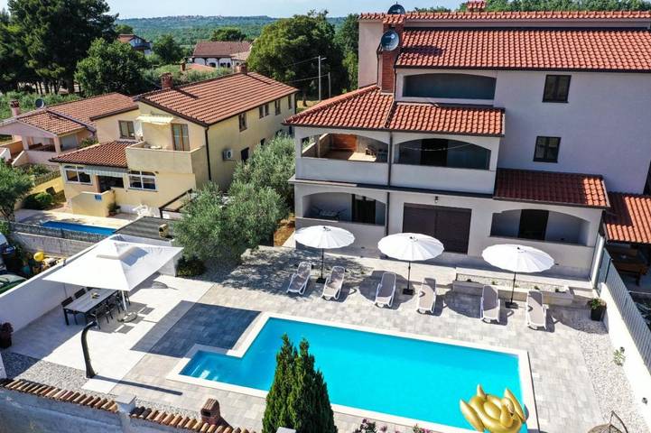 BnB für 5 Personen, mit Pool und Terrasse sowie Garten in Istrien