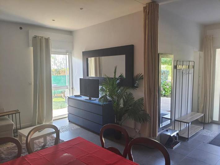 Location de vacances pour 5 personnes, avec jardin et jacuzzi à Magny-le-Hongre - 3