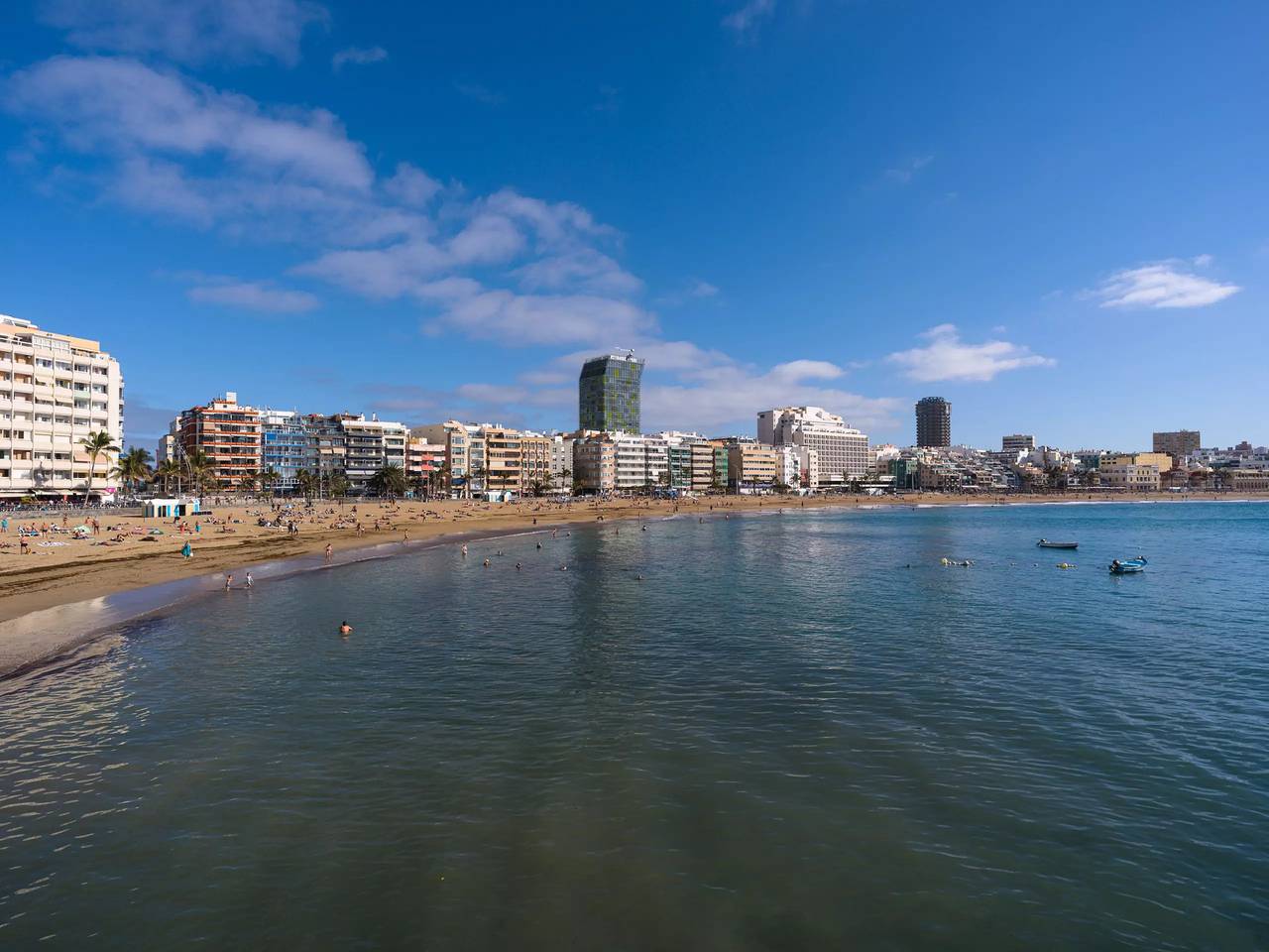 Blick auf Schloss und Park in La Isleta, Las Palmas