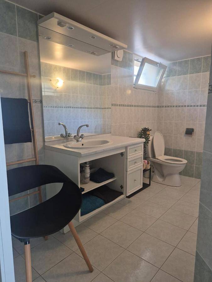 Gîte pour 2 personnes, avec jardin et piscine dans Vautorte - 4