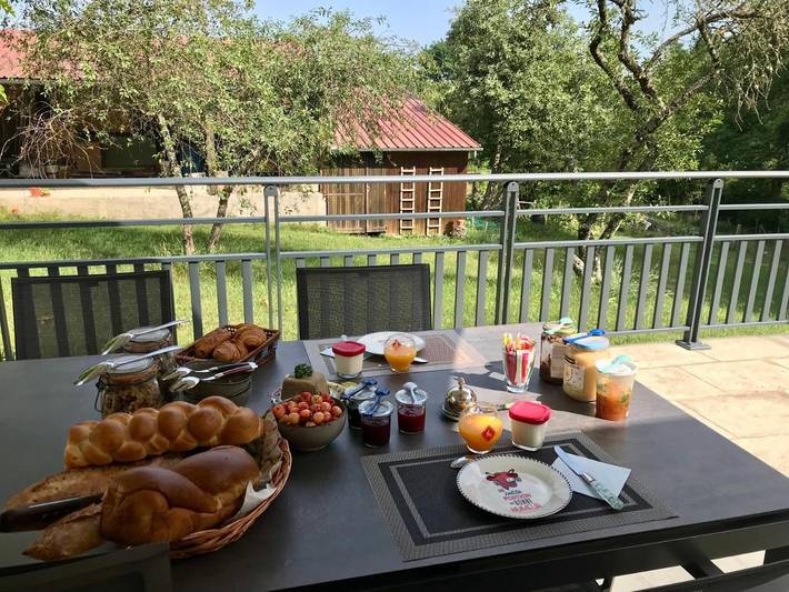 Gîte pour 5 personnes, avec terrasse ainsi que vue et jardin à Mareuil-sur-Cher - 4