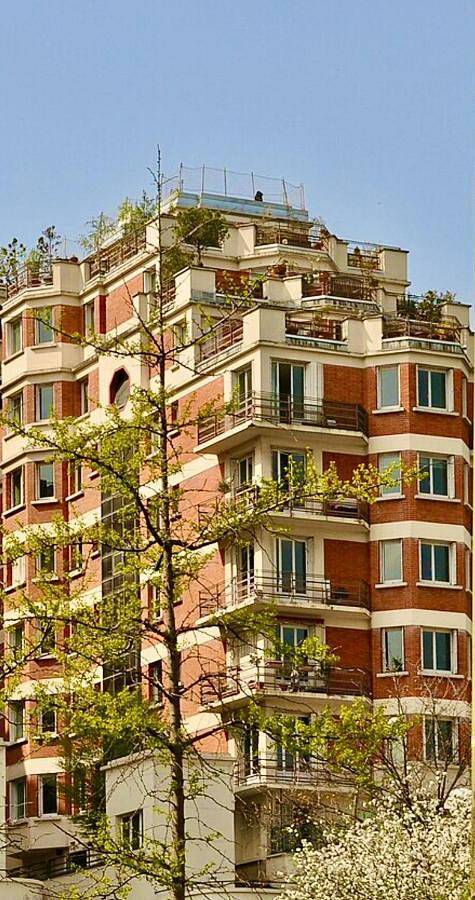 Appartement entier, One-Bedroom Apartment in Saint-Cloud, Hauts-de-Seine
