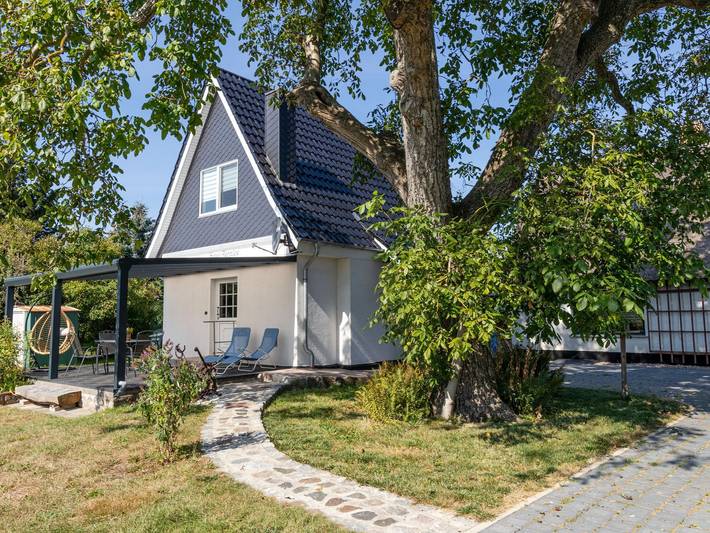 Ferienhaus für 5 Personen, mit Terrasse und Garten sowie Ausblick in Kröslin