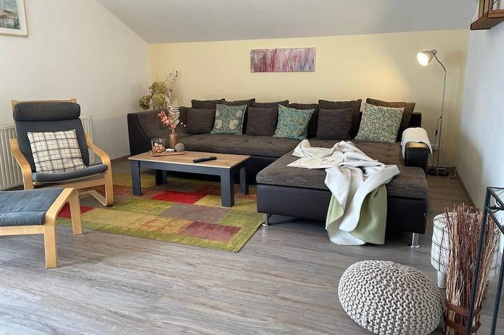 Ferienwohnung für 6 Personen, mit Balkon und Garten in Niederalteich