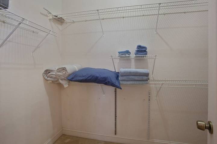 Vacation rental for 8 people, with balcony and garden in St. Augustine