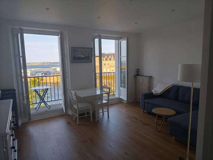 Gîte pour 5 personnes, avec balcon et vue, animaux acceptés dans Plage De Pors Cad Douarnenez