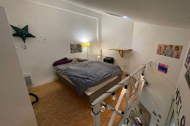 Ganze Wohnung, Apartment-Eigenes Badezimmer in Pantin, Seine-Saint-Denis